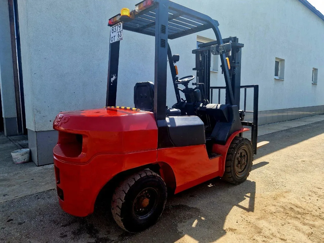 Погрузчик 3,5 тонны