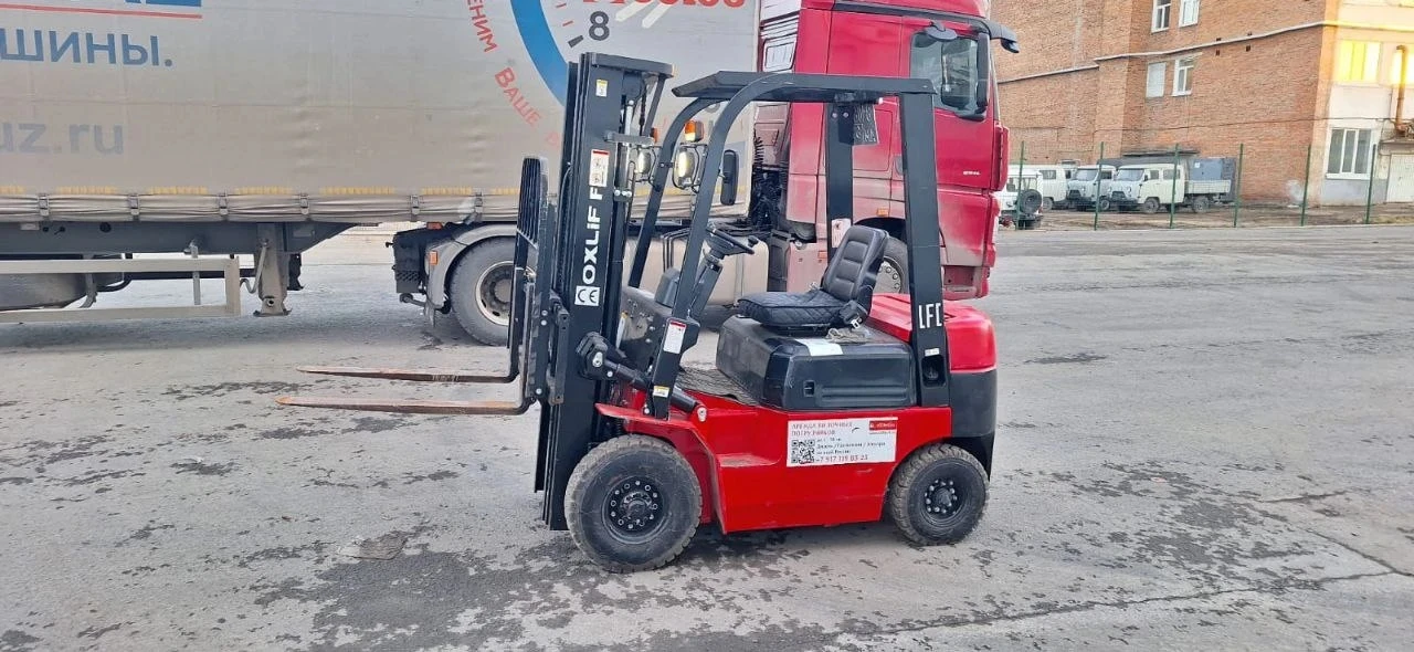 Электропогрузчик OXLIFT LI-ION