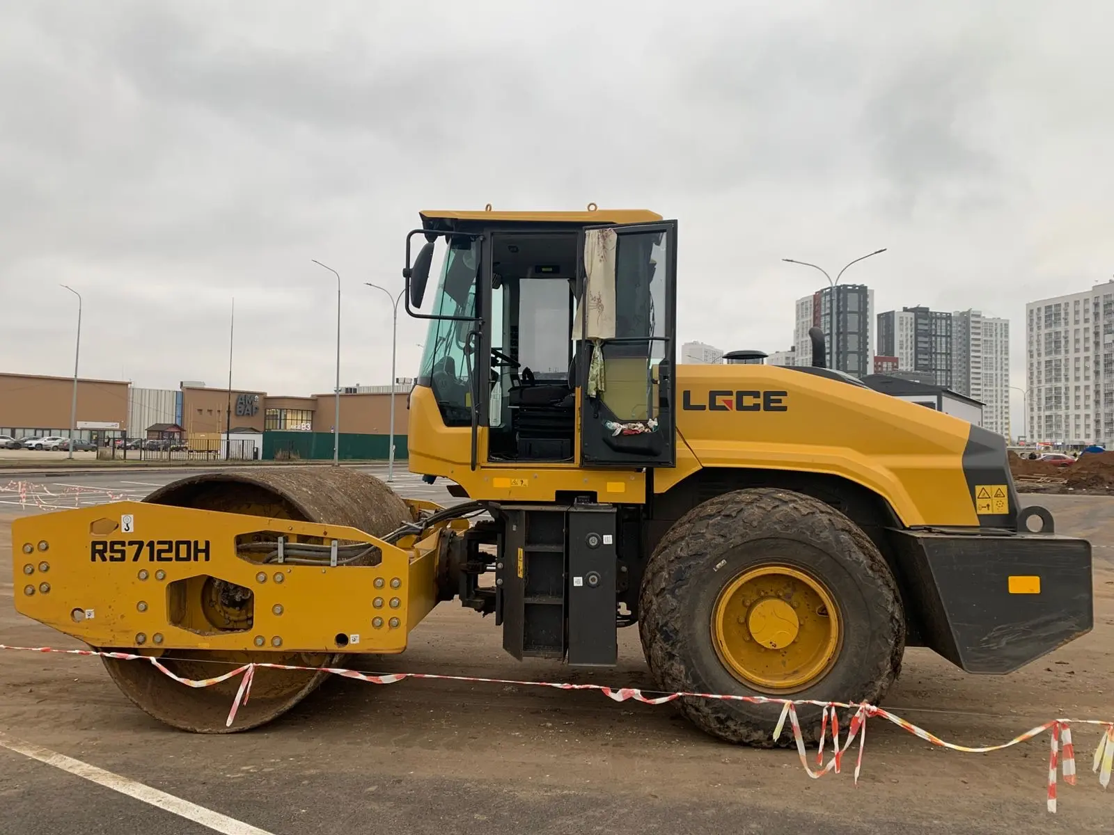 Грунтовый каток LGCE RS7120H в аренду, Самара