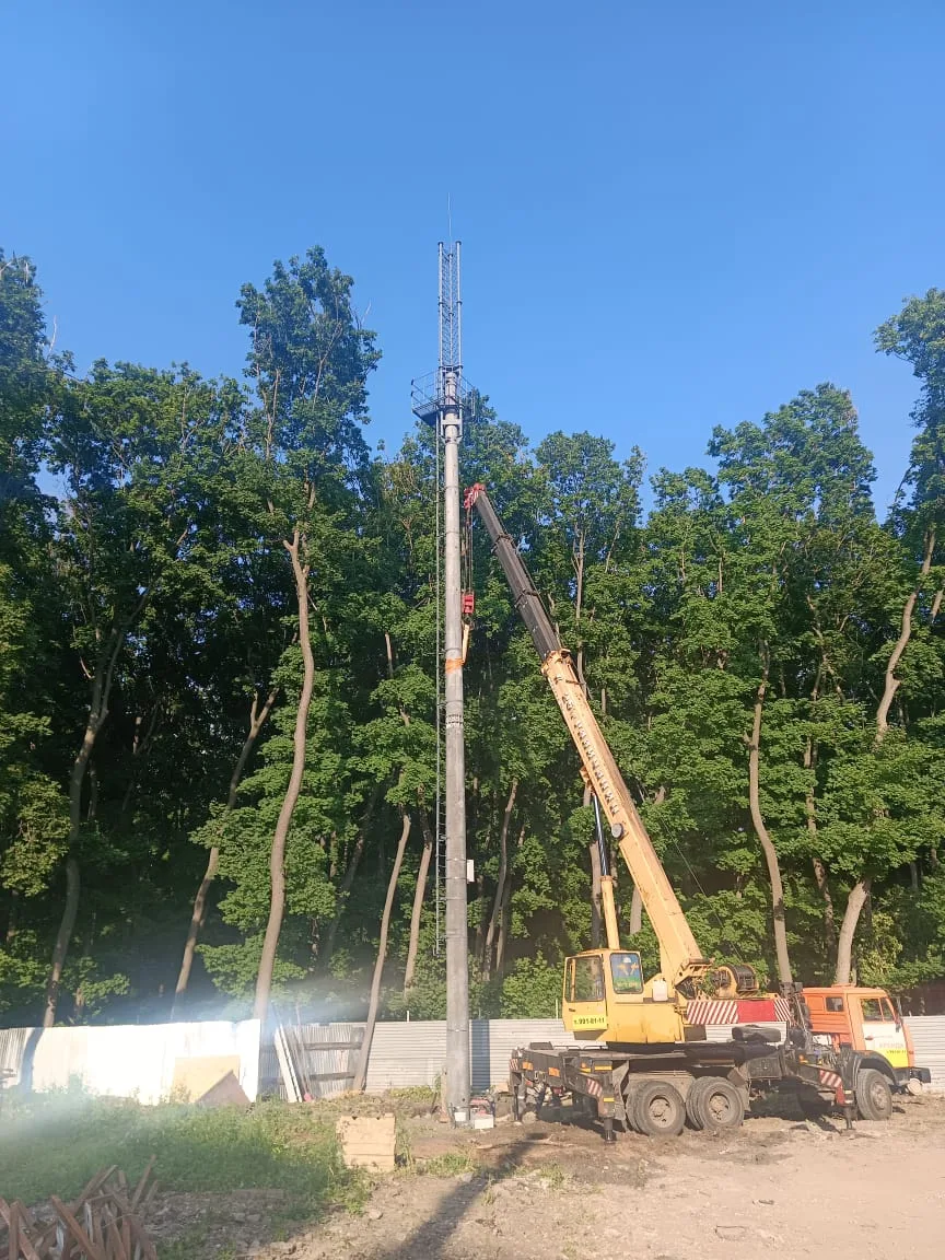 Автокран КС-55713 25т — монтаж вышки связи, Самара