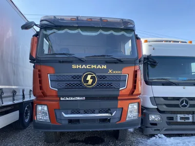 Shacman (Shaanxi) SX* 6x6 Седельный тягач