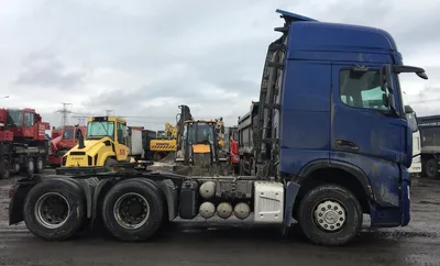 Седельный тягач Shacman SX 6x4
