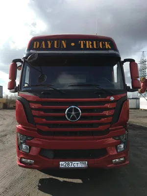 Dayun CGC* 6x4 Седельный тягач