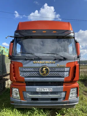 Shacman (Shaanxi) SX* 6x4 Седельный тягач