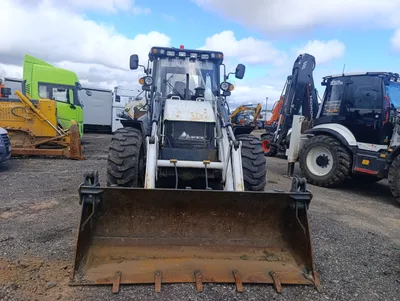 Borus BR-825 Экскаватор-погрузчик