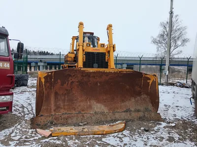 Zauberg B8 Бульдозер
