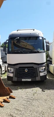 Renault T 6x2 Седельный тягач