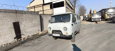 UAZ 3909* Грузопассажирский