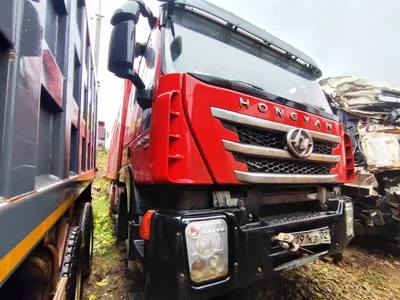 HONGYAN 908 8x4 Самосвал