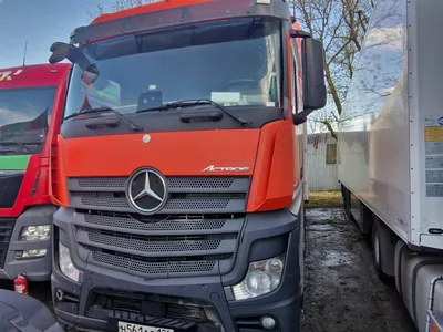 Mercedes-Benz Actros 6x2 Седельный тягач