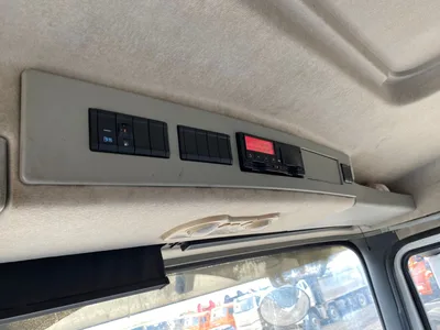 Shacman (Shaanxi) SX* 8x4 Самосвал