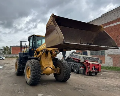 Caterpillar SEM 658 Фронтальный погрузчик