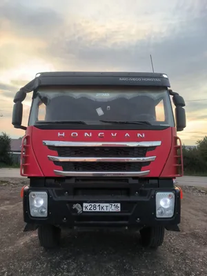 HONGYAN 908 8x4 Самосвал