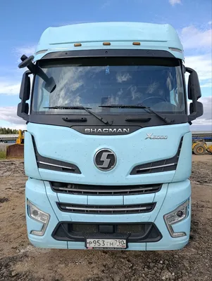 Shacman (Shaanxi) SX* 4x2 Седельный тягач