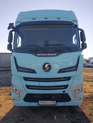 Shacman (Shaanxi) SX* 4x2 Седельный тягач