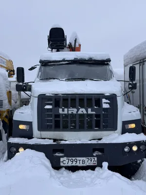 Ural NEXT 4320 6x6 Бортовой с КМУ