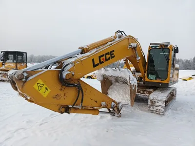 SDLG E6210 Экскаватор
